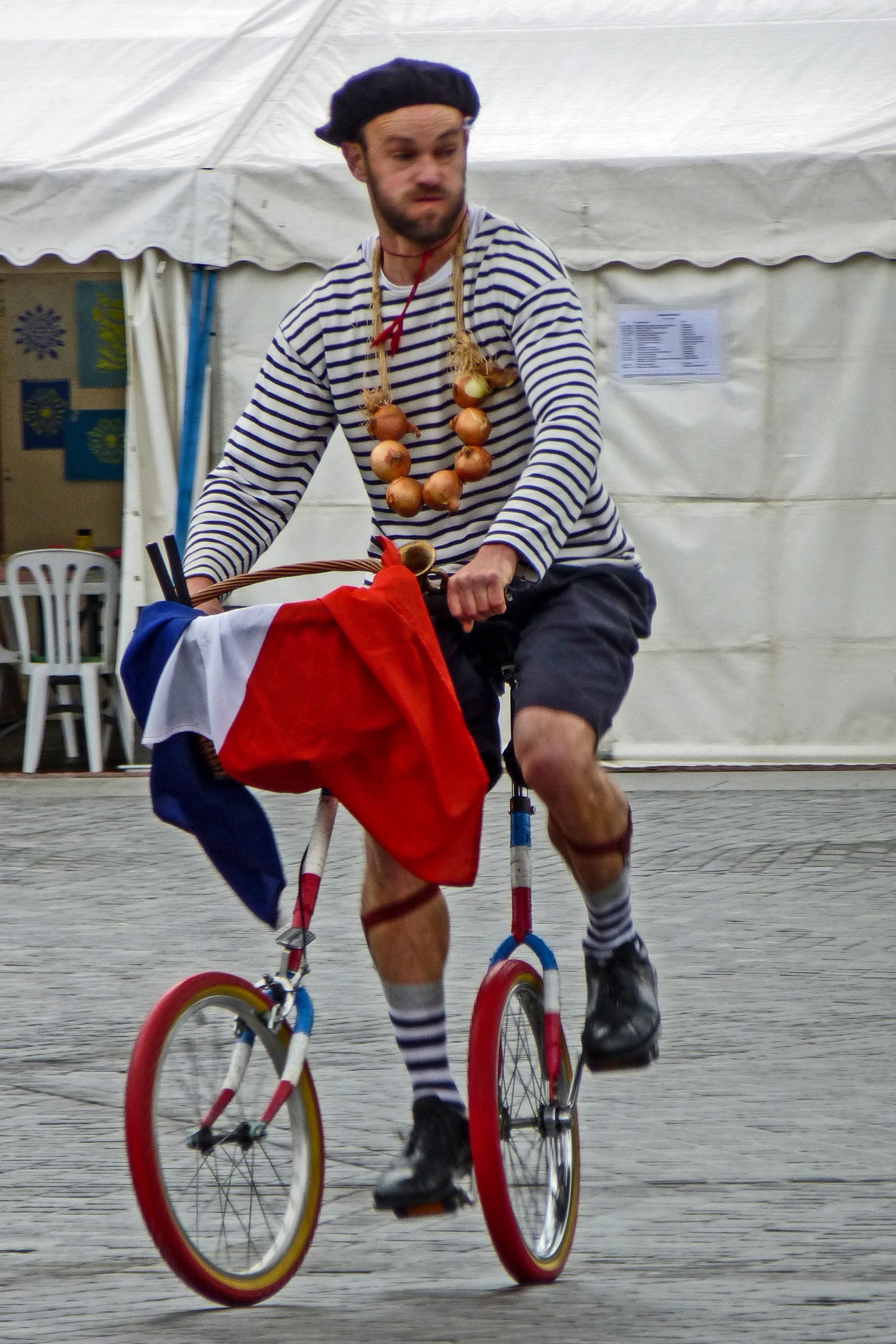 Француз на велосипеде